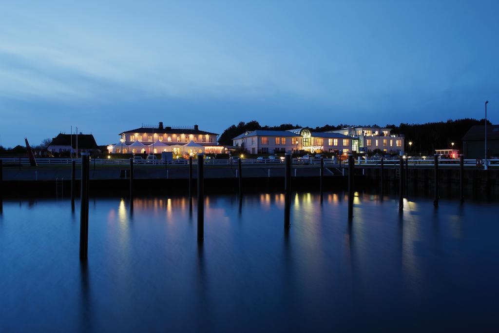 Hotel Faehrhaus Munkmarsch Exterior photo